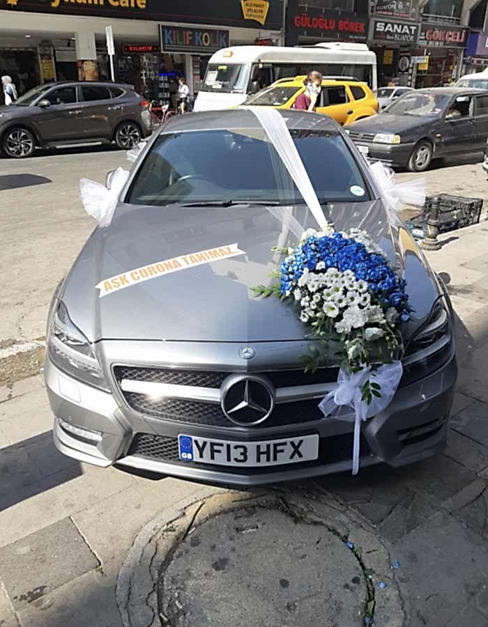 Gelin Arabası Mavi Gül Aranjman