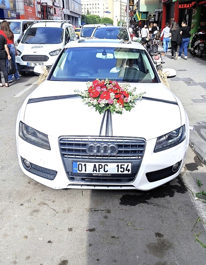 Gelin Arabası Kırmızı Aranjman