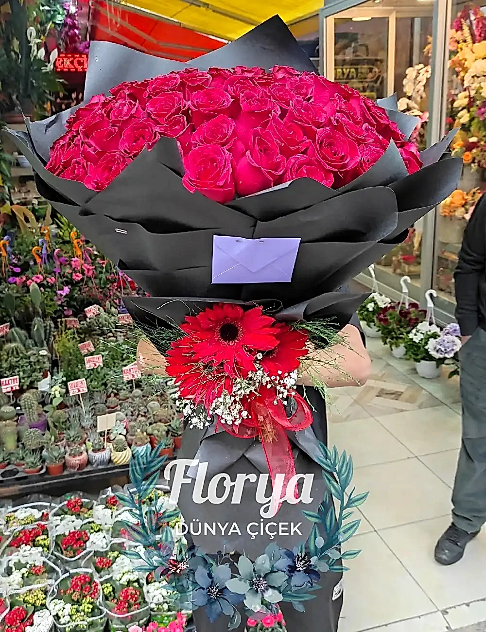 60 Kırmızı Gül Buketi 
